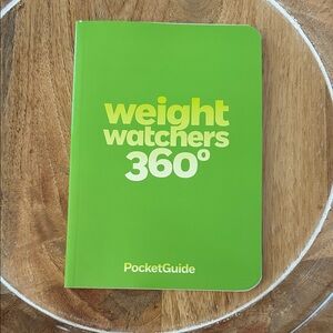Weight Watchers book 360 pocket guide paperback dated 2012